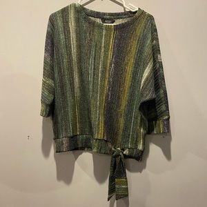 Simply Vera Wang top